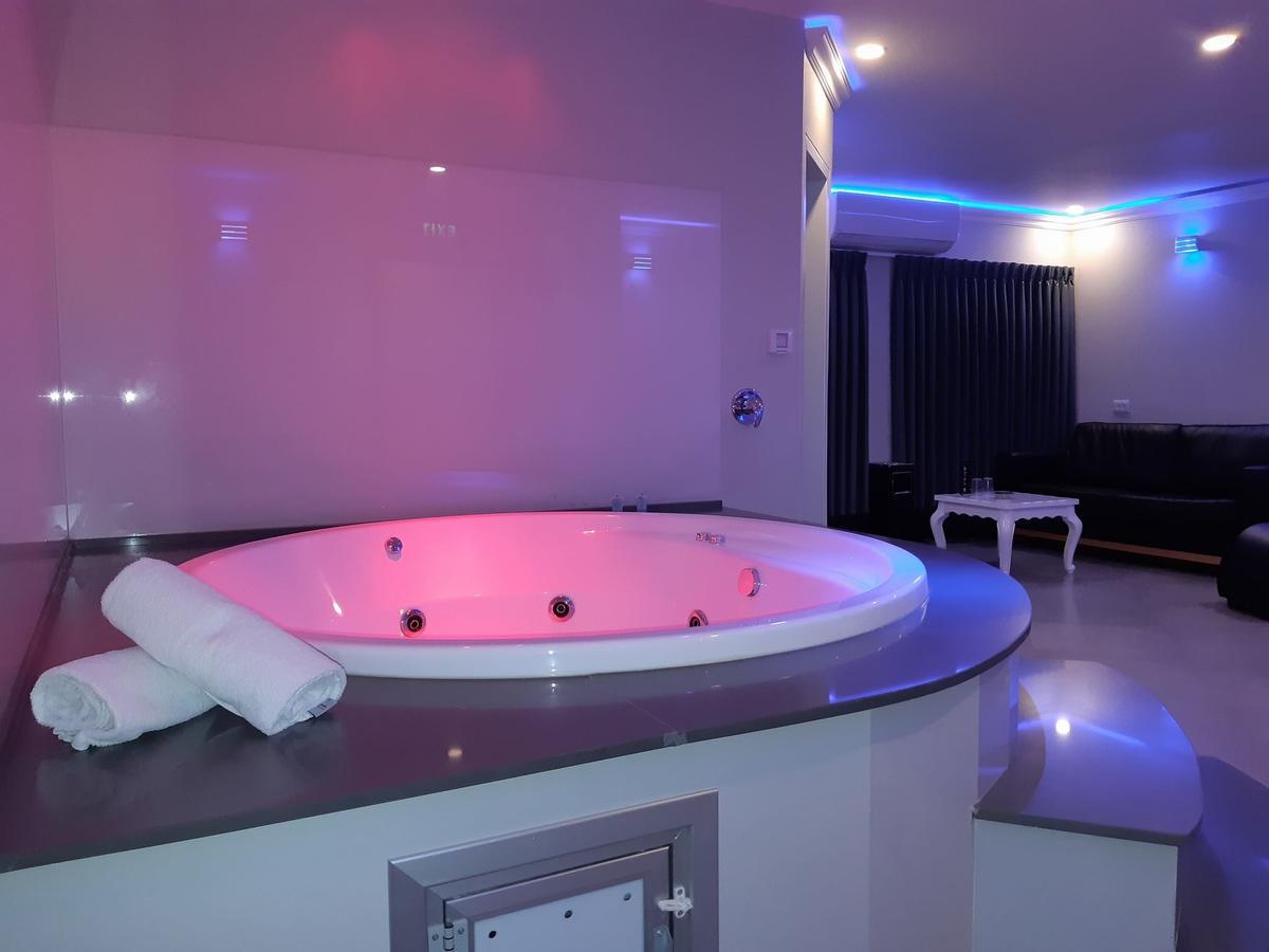 Spat Business Holon Esterno foto
